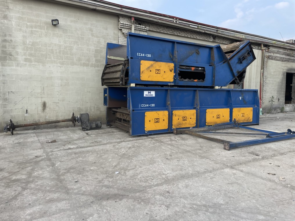 Conveyor 72” W x 40′-2.0” L, speed 60 ft/min, 12 RPM, 10 HP, 0° angle (B-2)